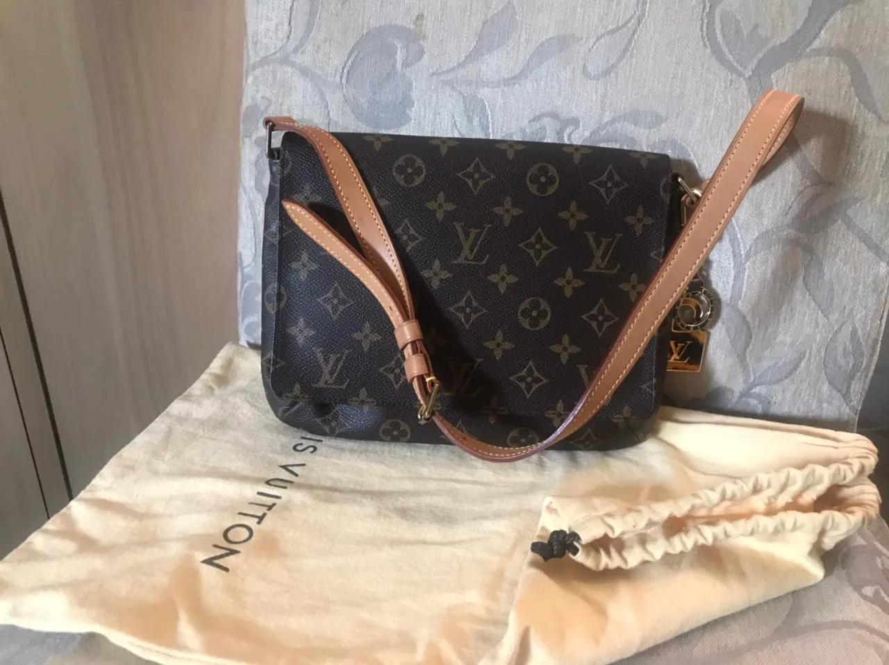 Bolsa louis vuitton musette tango usada preço - Etiqueta de Luxo